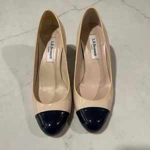 LK Bennett Captoe Patent Leather Pumps Heels Classic Navy Tan Size EU 35 US 5
